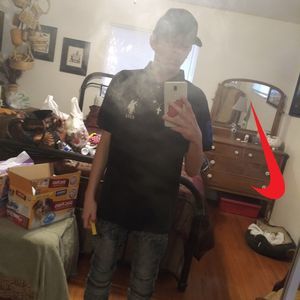 Meet your Posher, Zackary